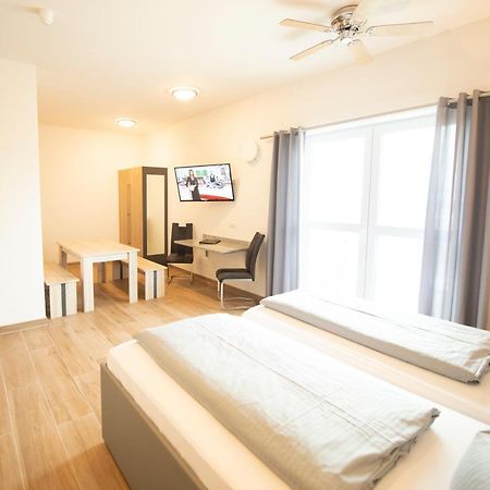 Stadthotel Donauwörth Екстериор снимка