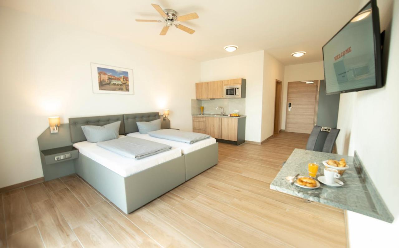 Stadthotel Donauwörth Екстериор снимка