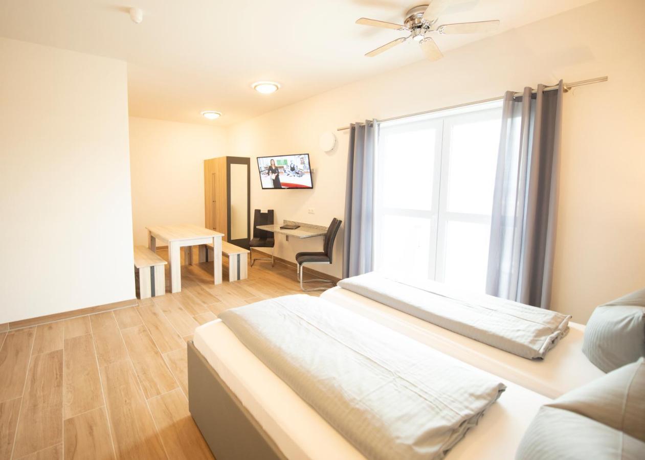 Stadthotel Donauwörth Екстериор снимка