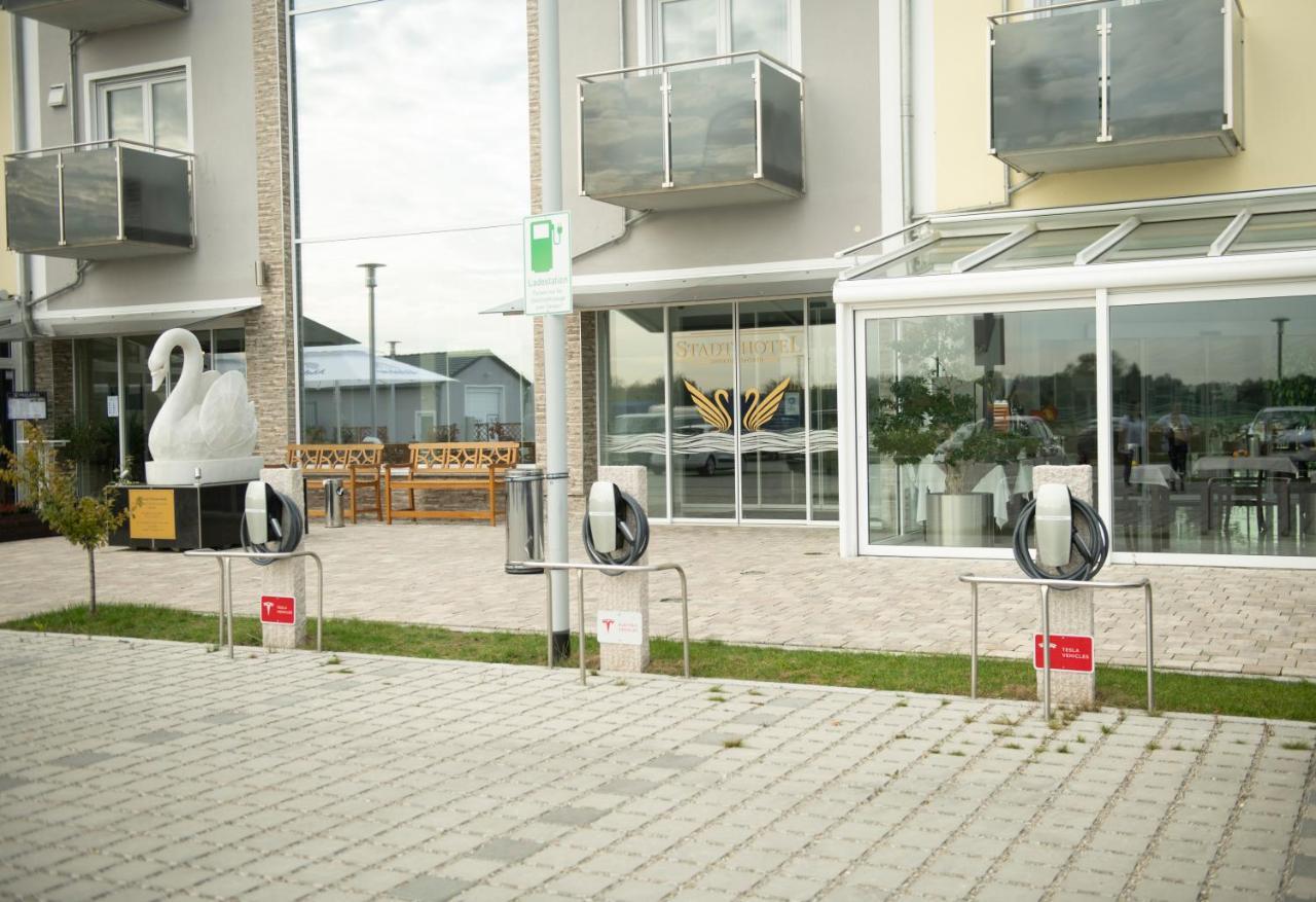 Stadthotel Donauwörth Екстериор снимка