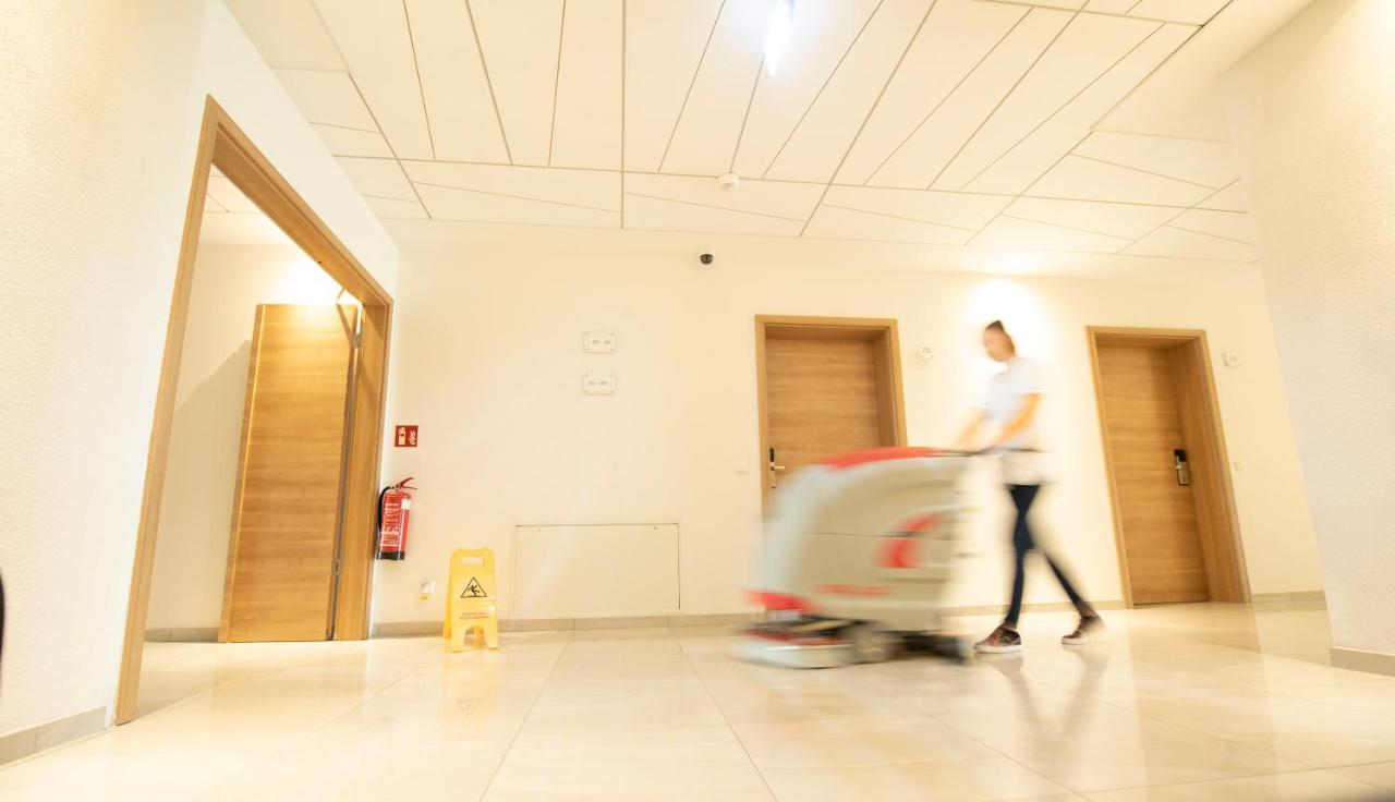 Stadthotel Donauwörth Екстериор снимка