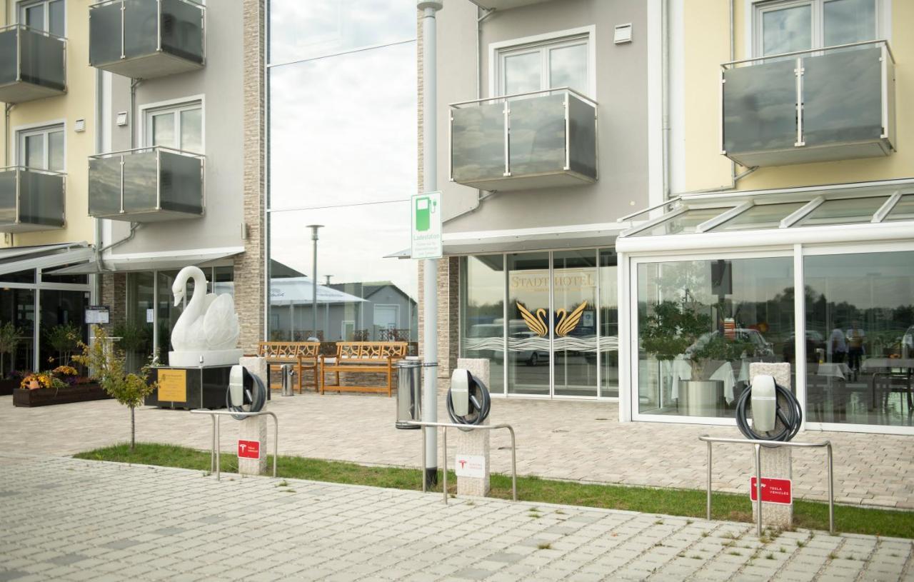 Stadthotel Donauwörth Екстериор снимка