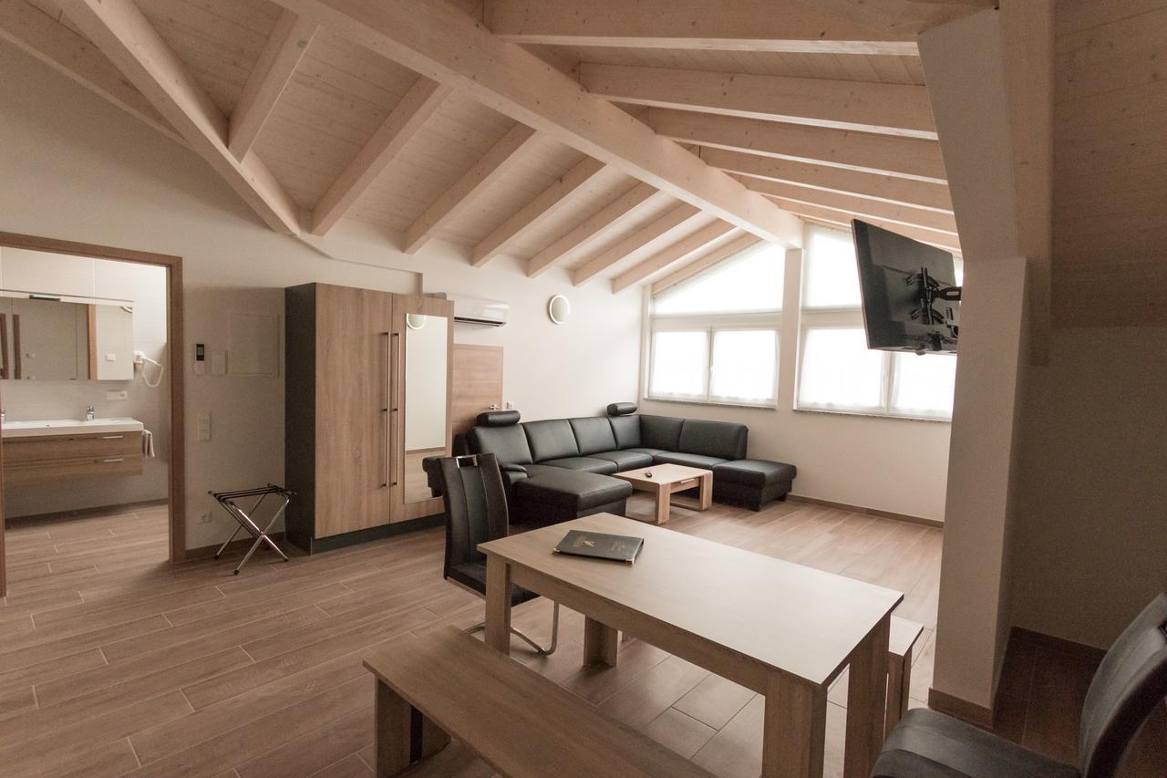 Stadthotel Donauwörth Екстериор снимка